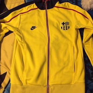 Men’s Small Yellow Nike Barcelona sports shirt